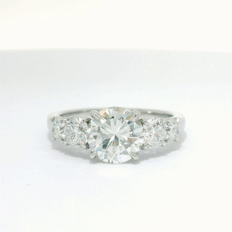 Round Brilliant Graduated Diamond Engagement Ring