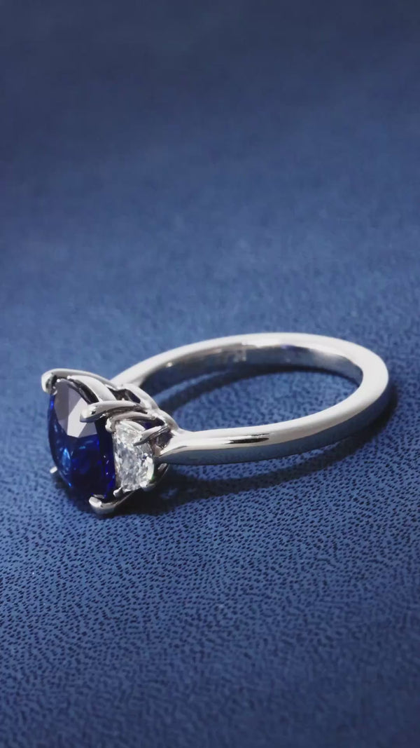 Ceylon Sapphire and Diamond Ring