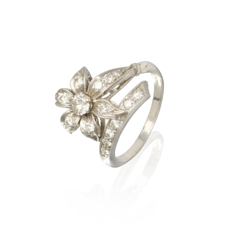 Ladies Platinum Flower Design Diamond Ring
