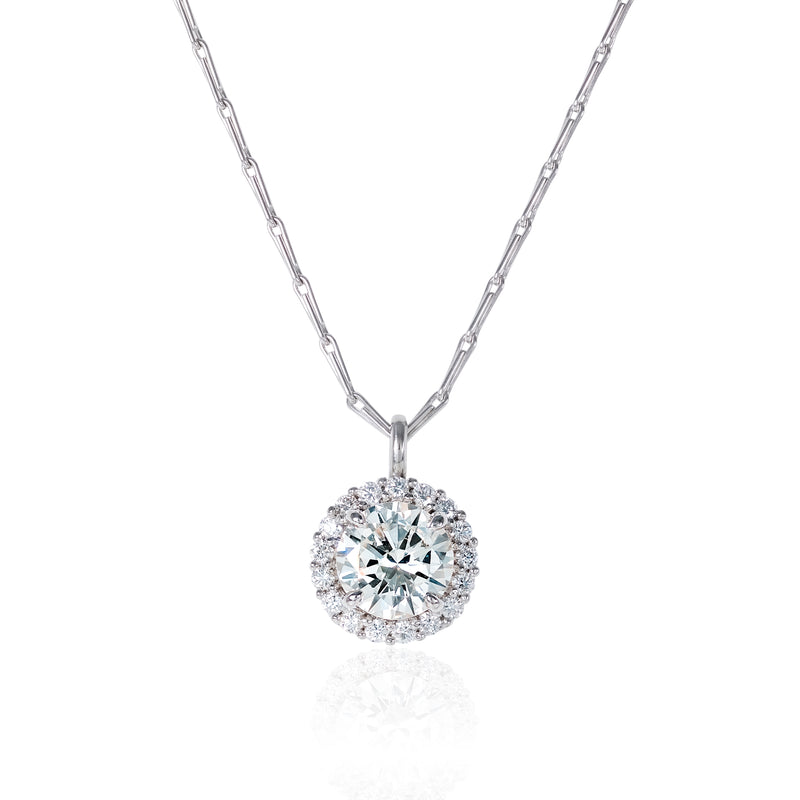 Diamond pendant with halo